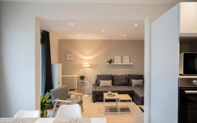 "Envie Lyonnaise" Location - 14 personnes - Terrasse - WIFI fibre optic