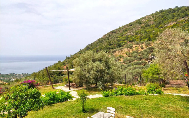 Zephyros Hotel