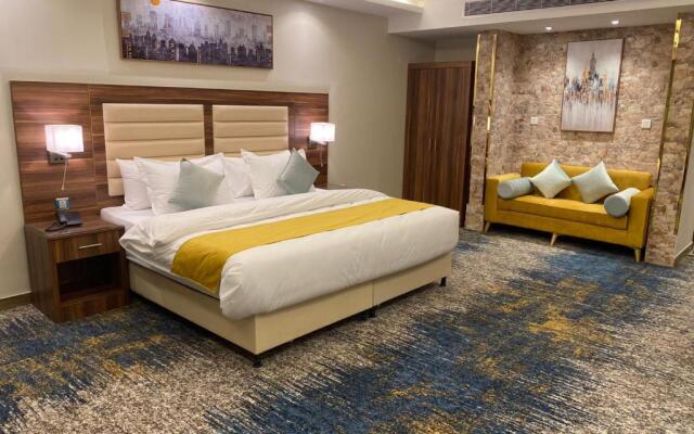 Moments Hotel