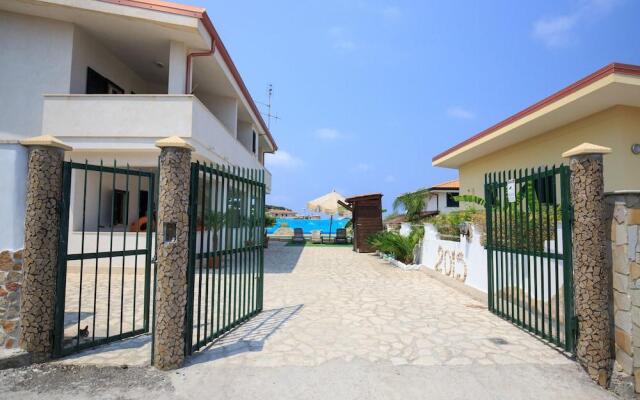 Villa Paglianiti - Your Family Residence