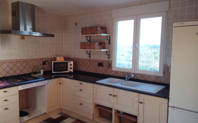 Chalet With 5 Bedrooms in Villamarchante, Valencia, With Wonderful Mou