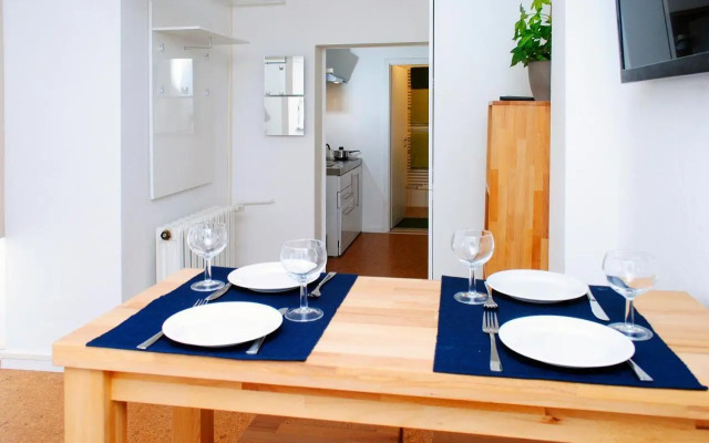 Appartement über dem Kino Toni