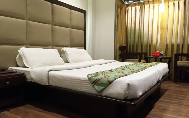 OYO Rooms Cyber City Oakwood
