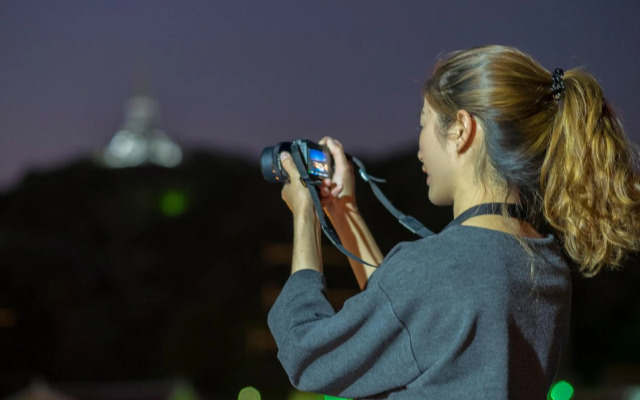 Chedi View Hostel & Rooftop Bar