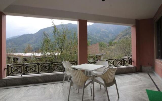 Red Inn by OYO Rooms