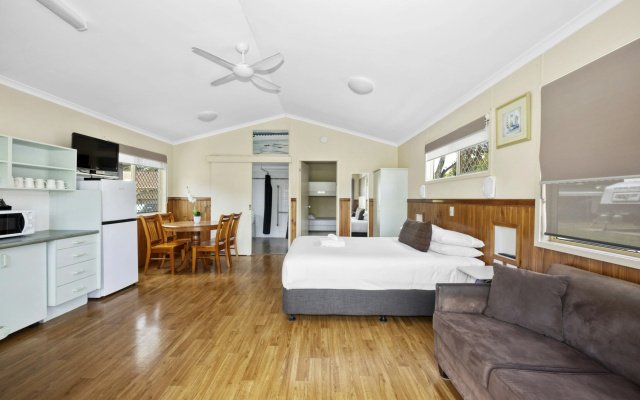 Reflections Tuncurry - Holiday Park – Guest Rooms – Tuncurry