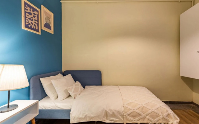 Charming Flat Near Taksim Square in Cihangir