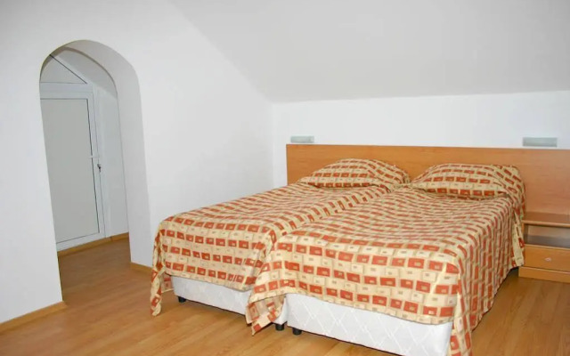 Family House Oreha