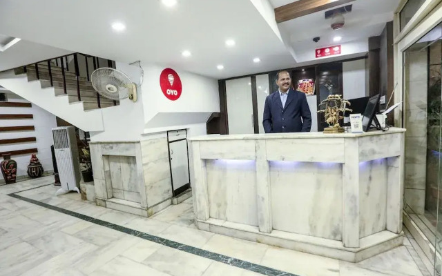 OYO 4287 Hotel Pathik