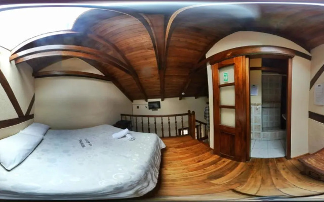 Hostal Restaurante La Suite