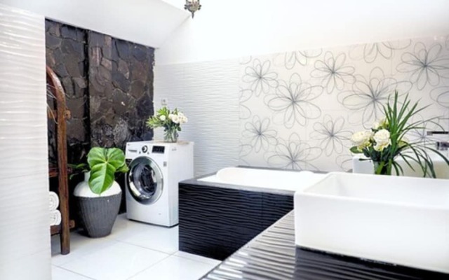 White Star Villa