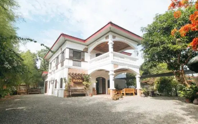 RedDoorz @ Casa Rafaelle Transient Ilocos Sur