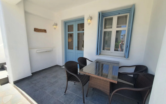 Karaoulanis apartments