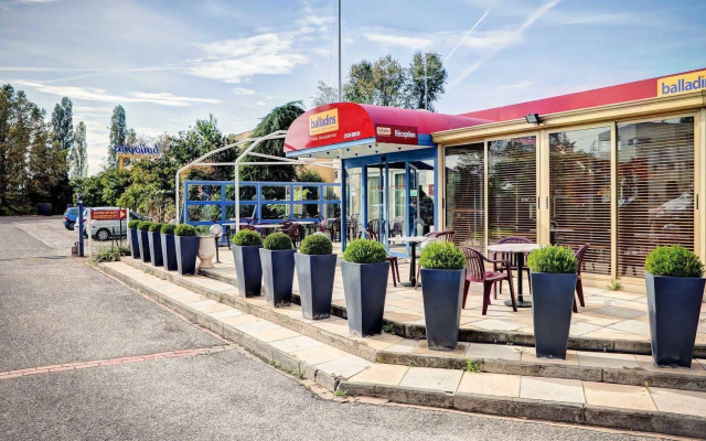 Brit Hotel Lyon Eurexpo