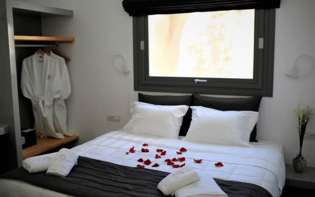 A Lux Villas Santorini