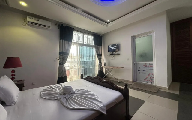 Tchinda Meli Residence