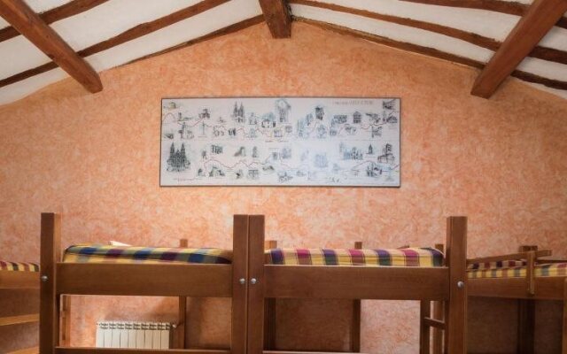 Albergue De Peregrinos Cuatro Cantones