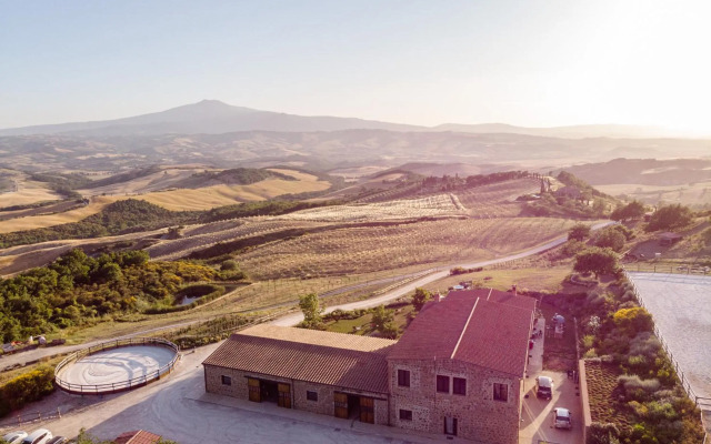 Tuscany Equestrian