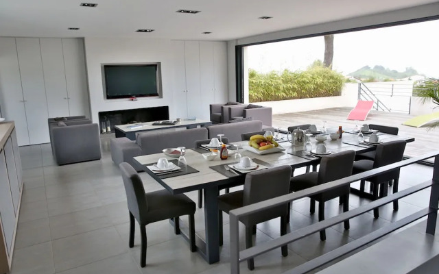 Villa Mayarko Lafitenia Resort