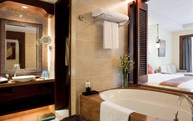 Pullman Sanya Yalong Bay Villas & Resort