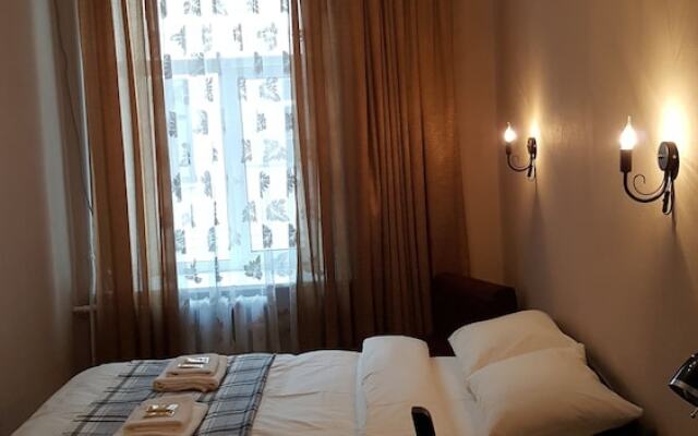Omar Hayam Living Quarters