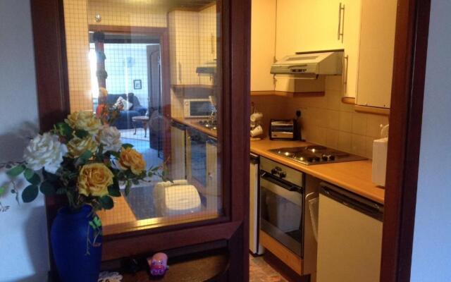 Connel Court Apartments