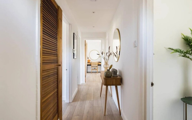 The Finchley Bolthole - Delightful 2bdr Flat