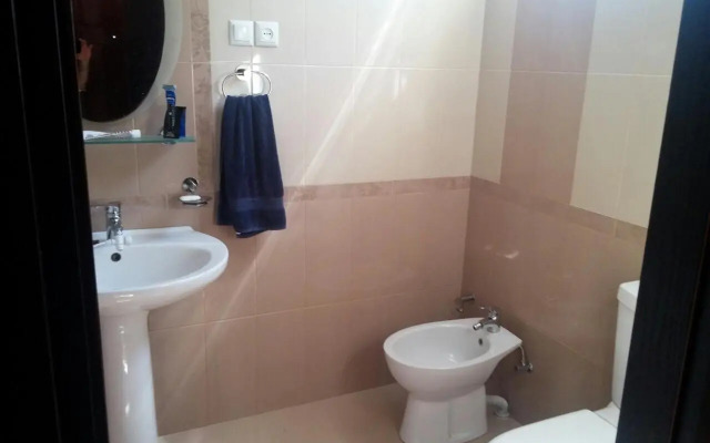 Kemeni Guest House