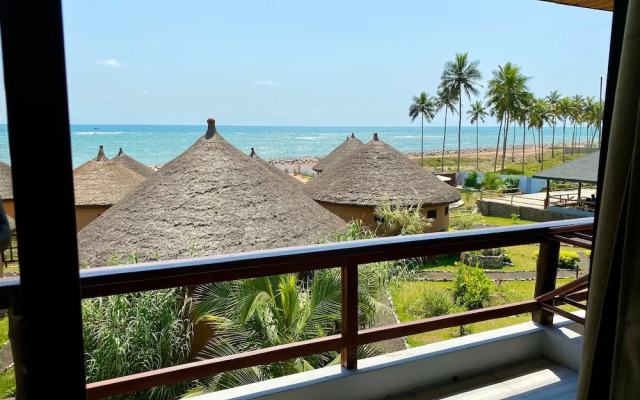 Lemon Beach Resort