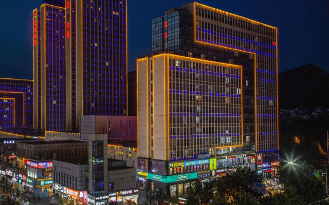 Homeinn Hotel (Jinan Changqing University Town)