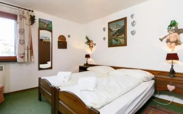 33-2 - One Bedroom