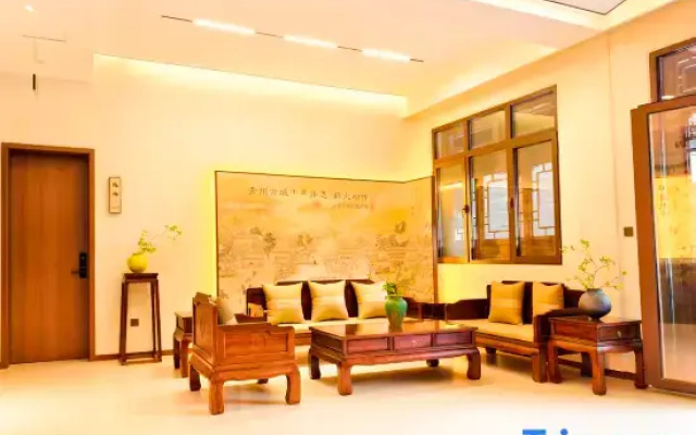 Mingsi Homestay（Qingzhou Ancient Town Branch)