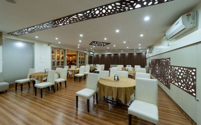 Tetrad Hotel - International Airport Road Hebbal