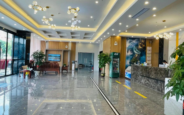 Xinyuan Hot Spring Hotel