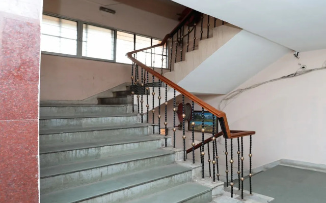 OYO 26143 Hotel Abedin