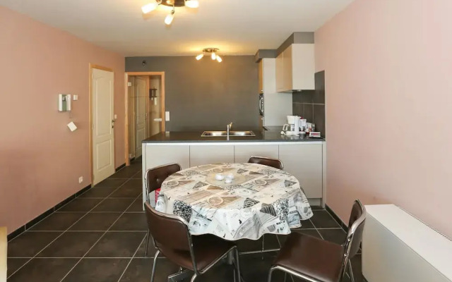 Sleek Stay by the Sea