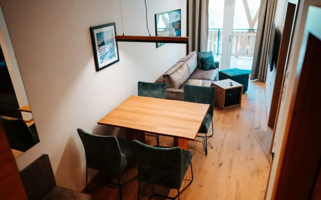 Nice Apartment With Balcony, Right on the Skislope