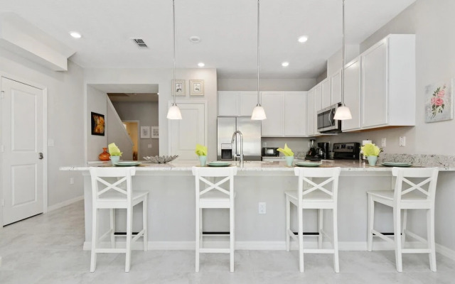 Four Bedrooms Townhome Close to Disney 5162a