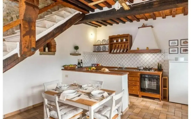 Villa Rinaldo Comfortable Holiday Residence