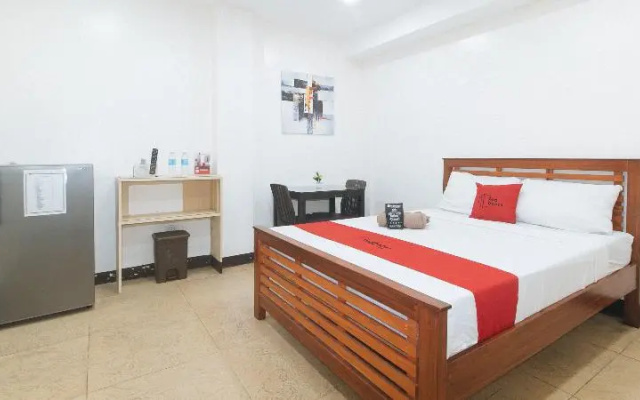 Reddoorz @ Rj's Bldg Near Lyceum Gen. Trias Cavite