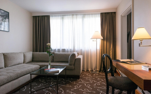 Crowne Plaza Paris - Neuilly