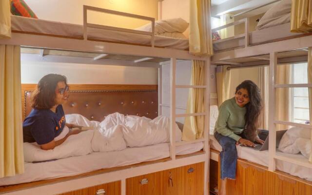 Karwaan Hostel