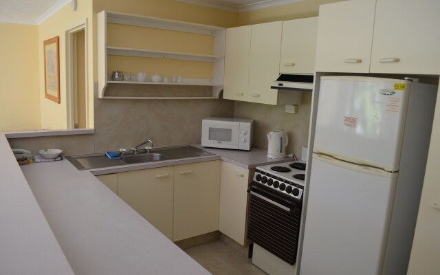 Enderley Gardens Resort