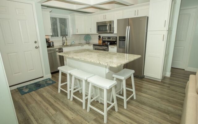 Sandpiper Cove 1129 2 Bedroom Condo by RedAwning