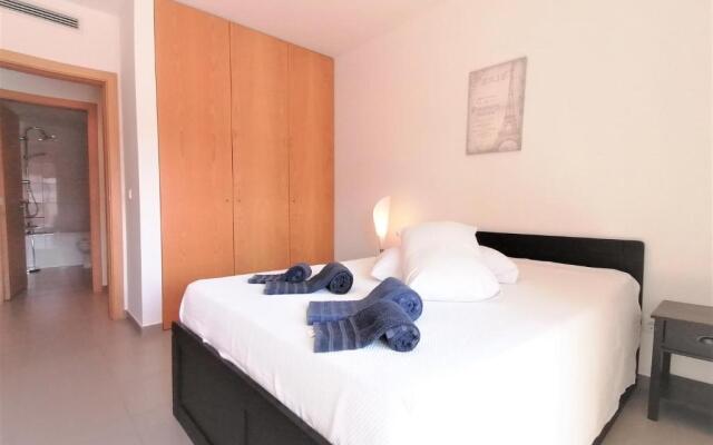 Paraiso Sol Rocha Luxurious beach apartment