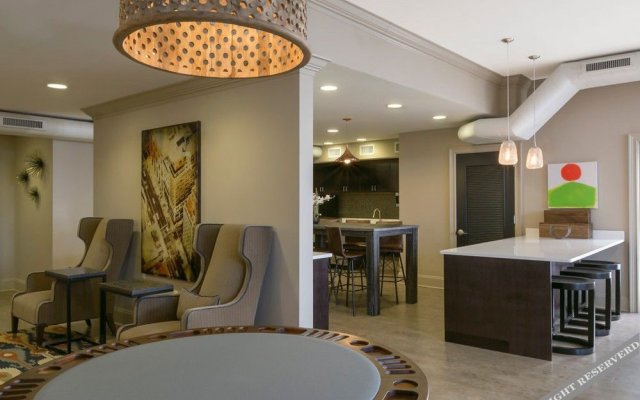 Global Luxury Suites at Stamford Center