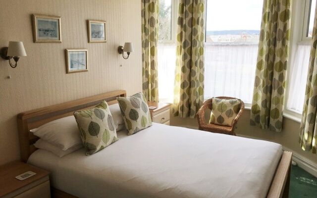 Ivydene Hotel
