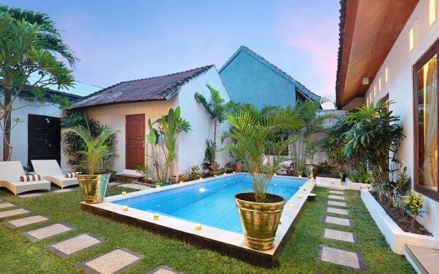 Monaco Complex Four Villas