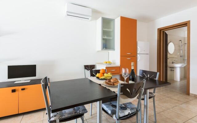 3808 Residence Garden Sea - Trilo 3 by Barbarhouse