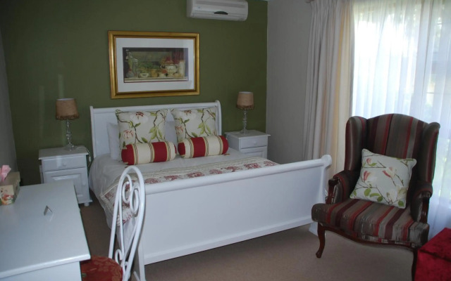 Sunninghill Guest Lodge